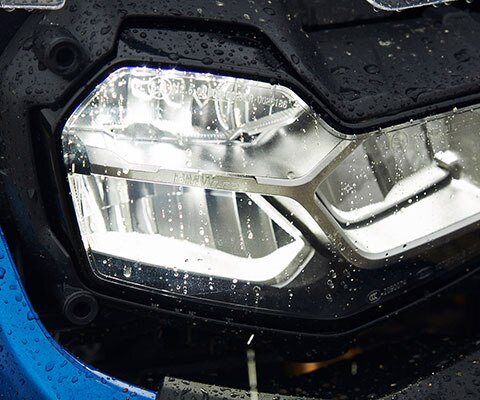 Der LED Scheinwerfer der neuen BMW F 850 GS Adventure