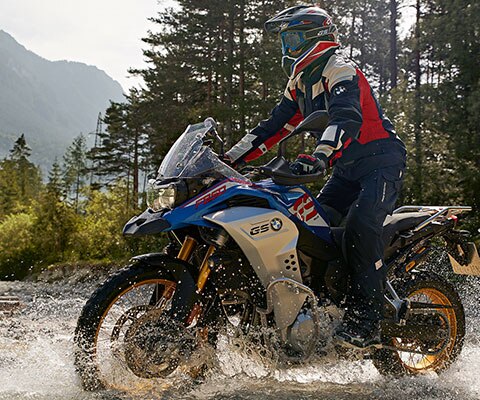 Die neue BMW F 850 GS Adventure im Einsatz im Gelände