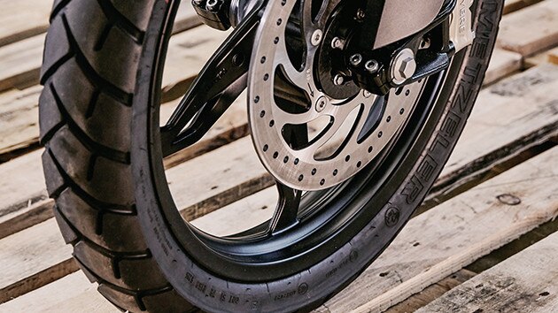 G 310 GS Serienbereifung