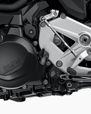 Wir sehen den Motor der F 900. Er ist das Herzstück der F 900 R und Garant für Deinen Fahrspaß.