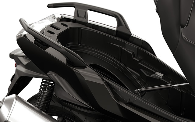 Der großzügige Stauraum des C 400 GT von BMW Motorrad